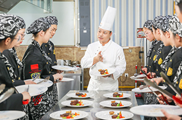 西点蛋糕西餐烹饪培训学校