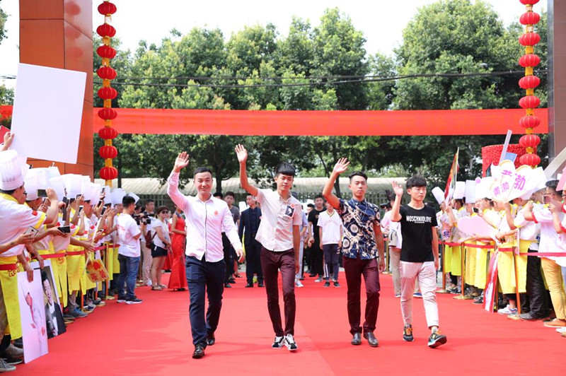 新东方烹饪教育28周年庆典精彩亮点回顾 广州新东方烹饪学校_新东方烹饪教育28周年庆典精彩亮点回顾