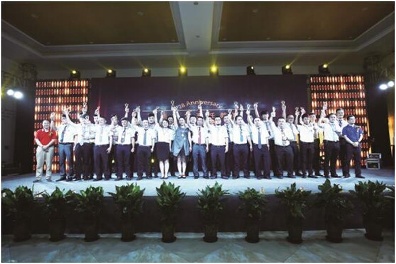 金牌大师桃李天下 杰出校友载誉而归 广州新东方烹饪学校_金牌大师桃李天下 杰出校友载誉而归
