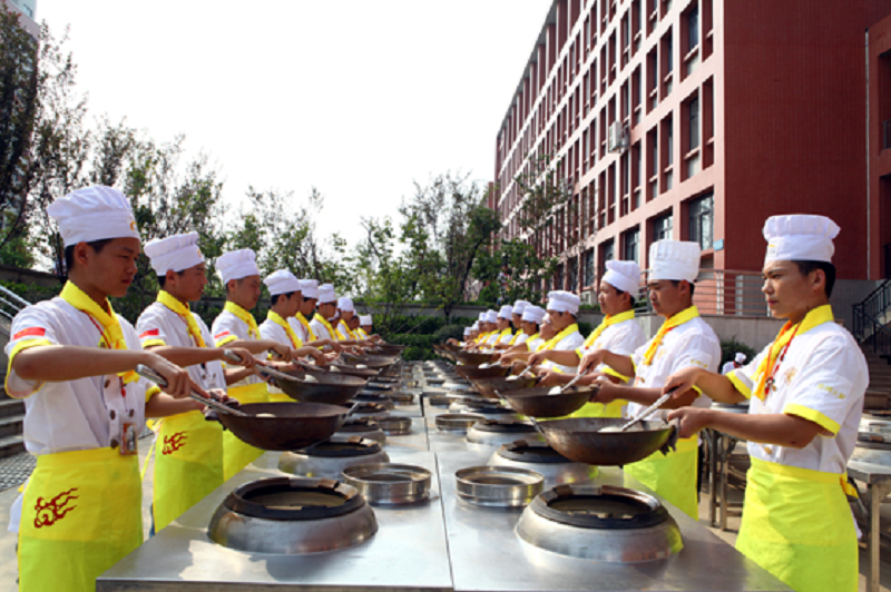 广州新东方烹饪学校_综艺小清新 赢口碑传播正能量 广州新东方烹饪学校_综艺小清新 赢口碑传播正能量
