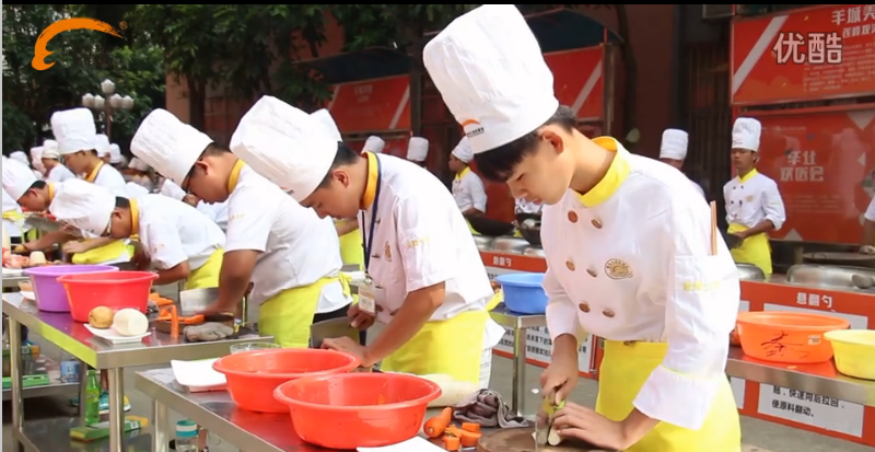 新东方烹饪学子余运高,年轻追梦,无限可能! 新东方烹饪学子余运高,年轻追梦,无限可能!