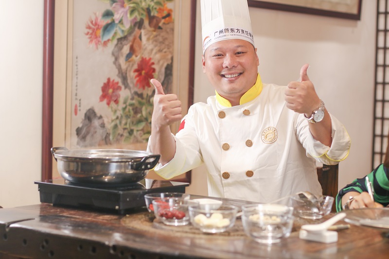 广州新东方大厨支招,生活计仔多之养生防上火火锅汤底 广州新东方大厨支招,生活计仔多之养生防上火火锅汤底