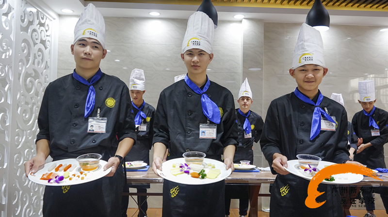广州新东方告诉你 星级酒店对厨师的刀工要求有哪些