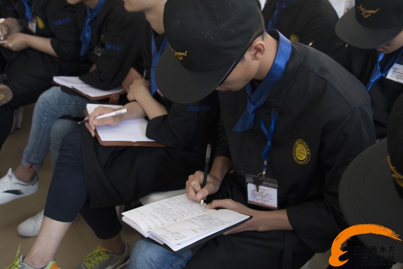 广州新东方:老师进校园,引领助成长 广州新东方:老师进校园,引领助成长