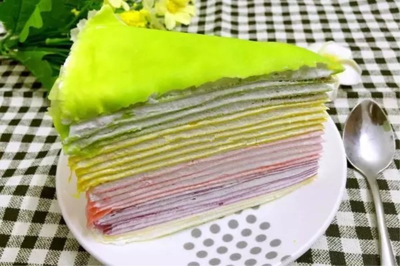 彩虹千层蛋糕 彩虹千层蛋糕
