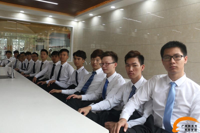 报告,广州新东方经典西点1502班毕业了! 报告,广州新东方经典西点1502班毕业了!