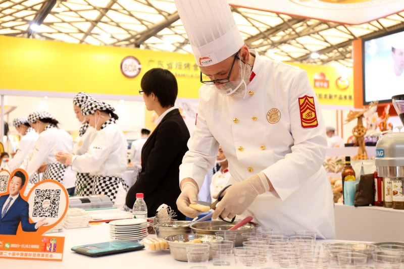 新东方烹饪教育献技国际烘焙展 再度点亮上海滩 新东方烹饪教育献技国际烘焙展 再度点亮上海滩