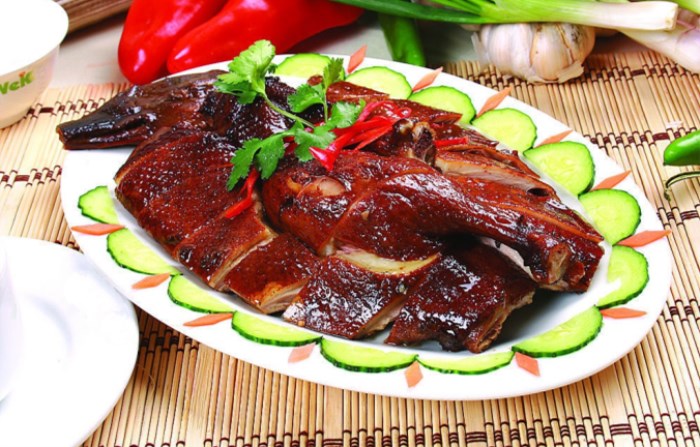 珍味三杯鸭 肉质紧实香而不腻 珍味三杯鸭 肉质紧实香而不腻
