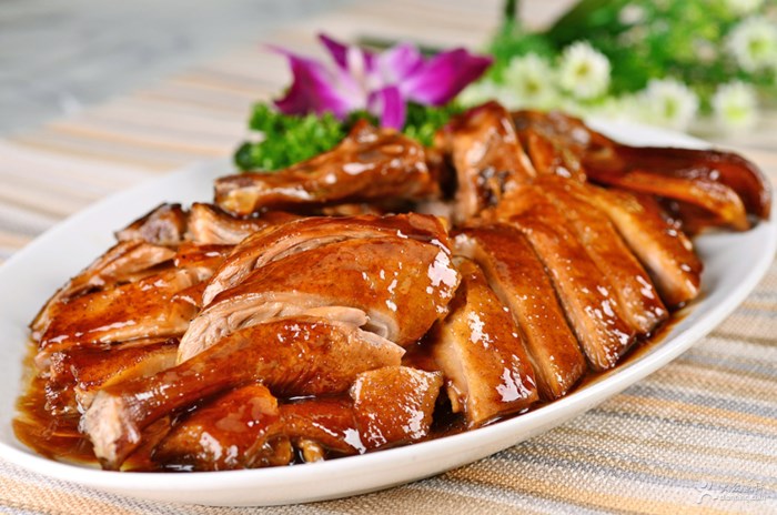 珍味三杯鸭 肉质紧实香而不腻 珍味三杯鸭 肉质紧实香而不腻