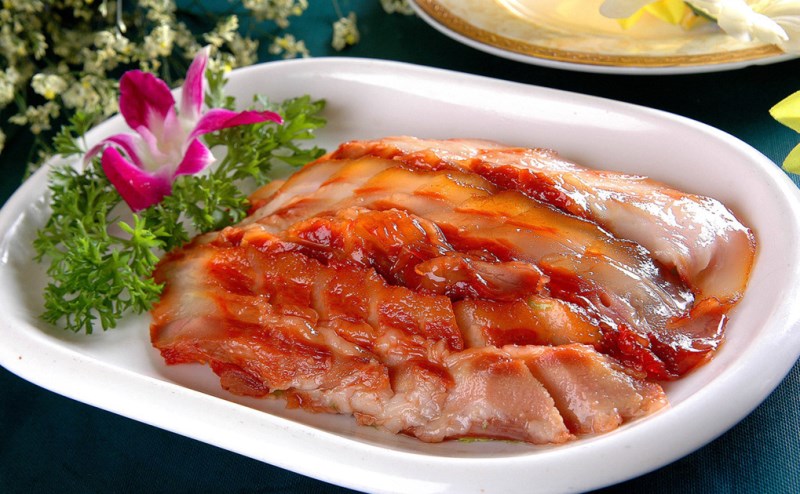 广东传统名菜蜜汁叉烧 香甜可口 广东传统名菜蜜汁叉烧 香甜可口