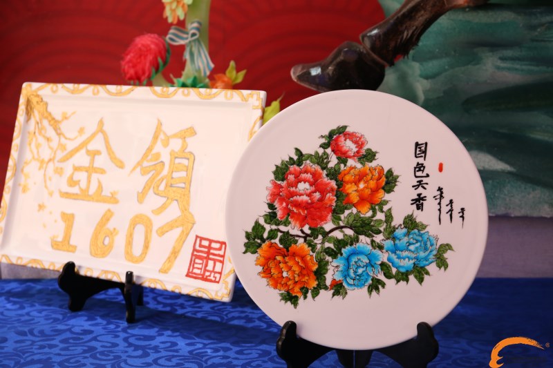 广州新东方金领1607班作品展 帅炸了！