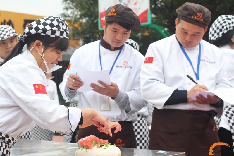 新东方烹饪学院：烹饪梦想|我的Season  在广州新东方绽放