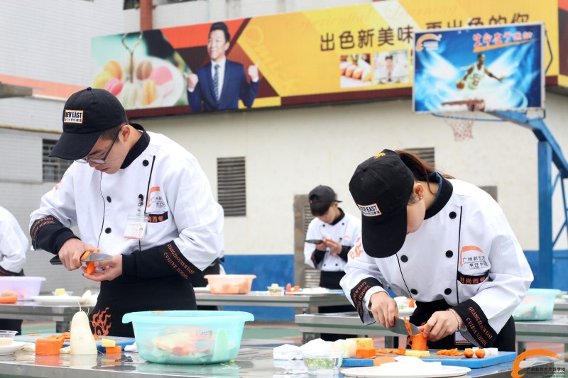广州招聘厨师_学西餐,为什么都选择广州新东方烹饪学校