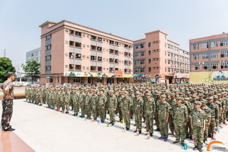 新东方烹饪学院：【广州新东方军训纪实第四天】我们有不一样的风采