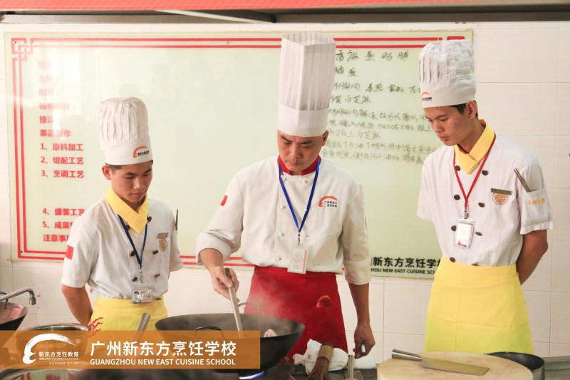 “我是一个厨师”  来听听广州新东方小厨师们的心声