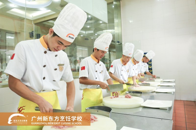 “我是一个厨师”  来听听广州新东方小厨师们的心声