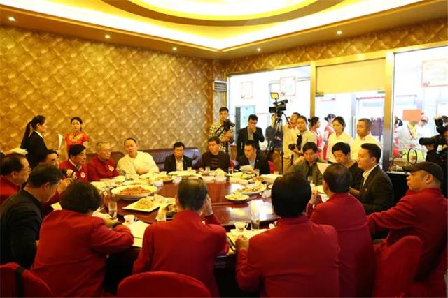 新东方烹饪丨烹饪大师齐聚新东方 大匠于心传承中华烹饪技艺 新东方烹饪丨烹饪大师齐聚新东方 大匠于心传承中华烹饪技艺