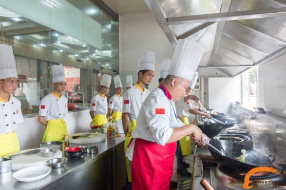 新东方烹饪,荣膺网友心中“社会信赖职业教育品牌” 新东方烹饪,荣膺网友心中“社会信赖职业教育品牌”