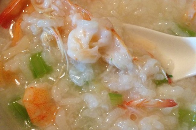 教你做营养美味的干贝海鲜粥 去腥味2点细节搞定