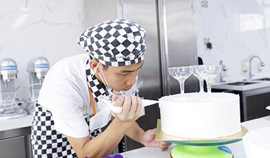 蛋糕裱花培训学校