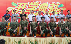 ��ѵ�㱨���ݰ佱��ʽ